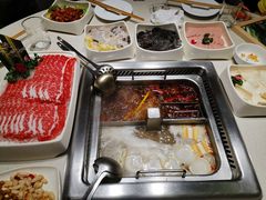 -海底捞火锅鲜切牛肉主题店(长寿路店)