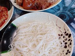 辛辣猪蹄-贤花饭店(凯德店)