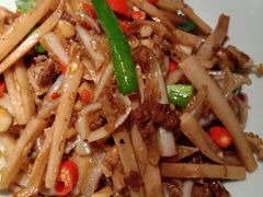 -洞庭土菜小炒馆(易发广场店)