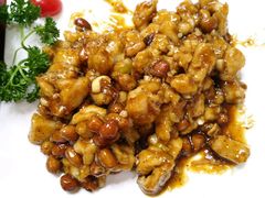 -金牌餐厅·天津菜·八珍豆腐·老爆三(瓷房子店)