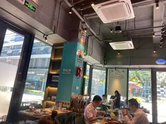 大堂-腩得欢喜·牛腩煲火锅(万庭大厦店)