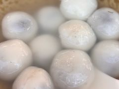 包心芝麻汤圆-彩云豆花米线(丰云·财富广场C座店)