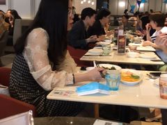 -港丽餐厅(高德置地店)