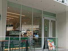门面-星巴克臻选(上海淮海百盛购物中心店)