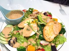 牛油果吞拿鱼沙拉-丽莎沙拉轻食餐厅(国贸店)