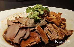 Braised Goose Meat Platter