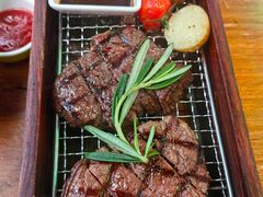 碳烤菲力牛排-Famous肥猫墨西哥音乐餐吧(五棵松华熙LIVE店)