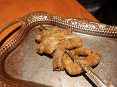 蒜子牛肠-阿里家·新疆烤肉酒場 by MIG