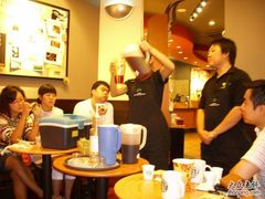 冰茶制作-星巴克臻选(北京银泰店)