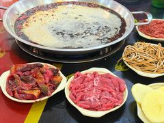 -储奇门鳝鱼火锅(总店)