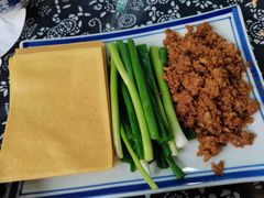 -八两八金·莱芜特色炒鸡(市南漳浦路店)