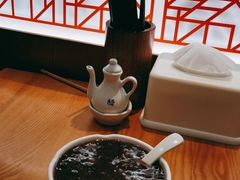 -诚铭记·虾仁汤包·成都小吃(融创店)