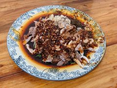 拌剔骨肉-温记府廟豆汤饭·始于1955年(海椒店)