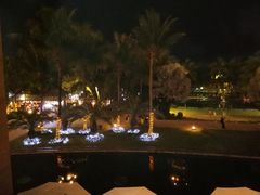 -三亚湾海居铂尔曼度假酒店