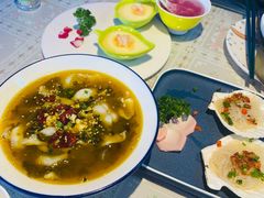 -忘忧草融合私房菜(红鼎国际店)