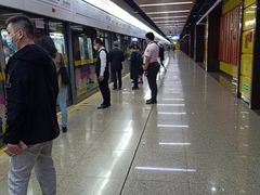 -南京西路(地铁站)