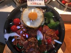 葱爆肥牛铁板饭-食美汇美食广场(新奥店)