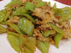 -鑫渔港海鲜本地菜·山海关浑锅(东戴河店)