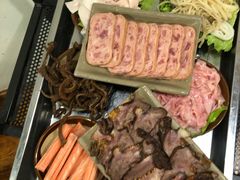 -周幺妹重庆老火锅(银泰城总店)