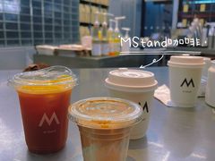 Dirty-M Stand(BFC外滩金融中心店)