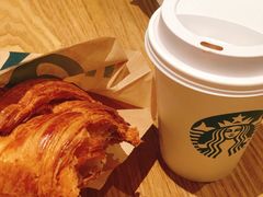 芝士牛肉可颂-星巴克(汾阳路店)