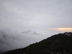 -黄山光明顶山庄