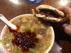 -老兰家传统烧烤炒菜泡馍(小南门店)