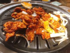 -明洞阿姨·韩式酱蟹烤肉·创意料理(三元桥店)