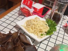 -山悦里 山野·鲜火锅(罗斯福广场店)