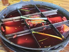 -正南齊北重庆老火锅(光华村直营店)