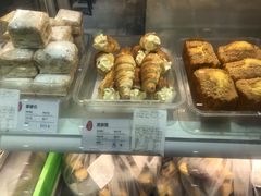 -上海哈尔滨食品厂(合生汇店)