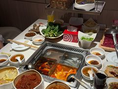 -海底捞火锅(凤凰广场店)