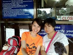 -Neary Khmer Restaurant