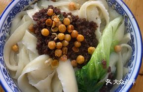 Mixed Sauce Knife-Sliced Noodles