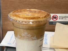 -星巴克(上海虹桥站2A检票口)