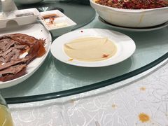 金牌片皮鸭-亢龙太子酒轩(东湖店)