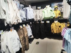-迪卡侬(环球港店)