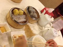 -鸿星海鲜酒家(格兰中心店)