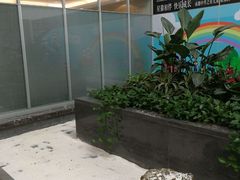 -成都中升之星奔驰4S店