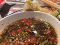 -尚尚仙·酸汤猪手·猪肚鸡火锅(华联万柳购物中心店)