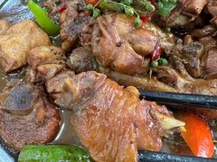 -八两八金·莱芜特色炒鸡(市南漳浦路店)