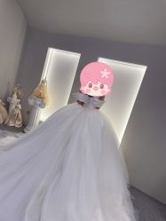 -艾米丽婚纱礼服