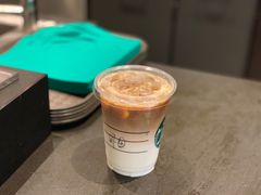 -星巴克臻选(舟山凯虹广场店)