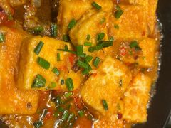 -云海肴·汽锅鸡·云南代表菜(天山百盛优客店)