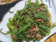 青椒肉丝-福园东北菜饺子铁锅炖