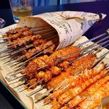 [耶][机智][加油]三五好友，撸串喝酒[啤酒][啤酒][啤酒]