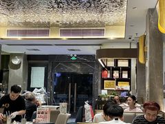 -香港新发烧腊茶餐厅(水围店)