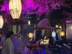 -韵秋荷(宝山龙湖天街店)
