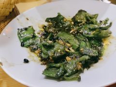 -吃饭皇帝大土家民族菜(正大广场店)