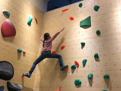 -Upper Climbing Gym 攀岩(华侨城店)